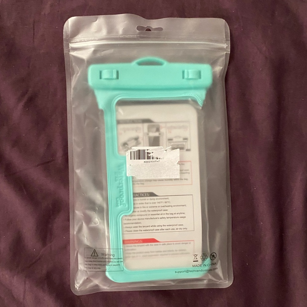 Water proof case - Picture 7 of 11